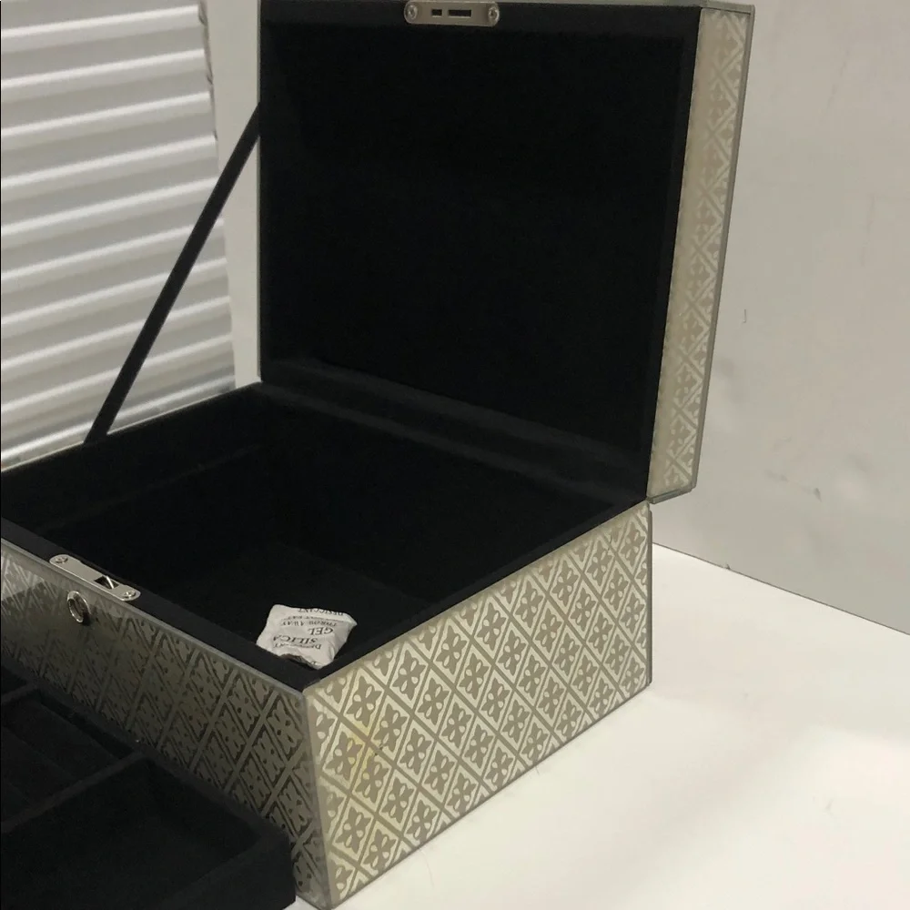 NWT: West Elm Gray Patterned Storage Box/Jewelry Box